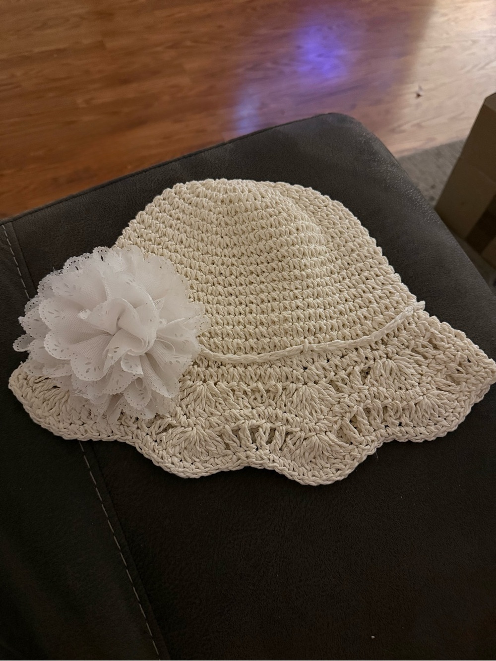 Cream Crochet Sun Hat with Decorative Flower - Kids